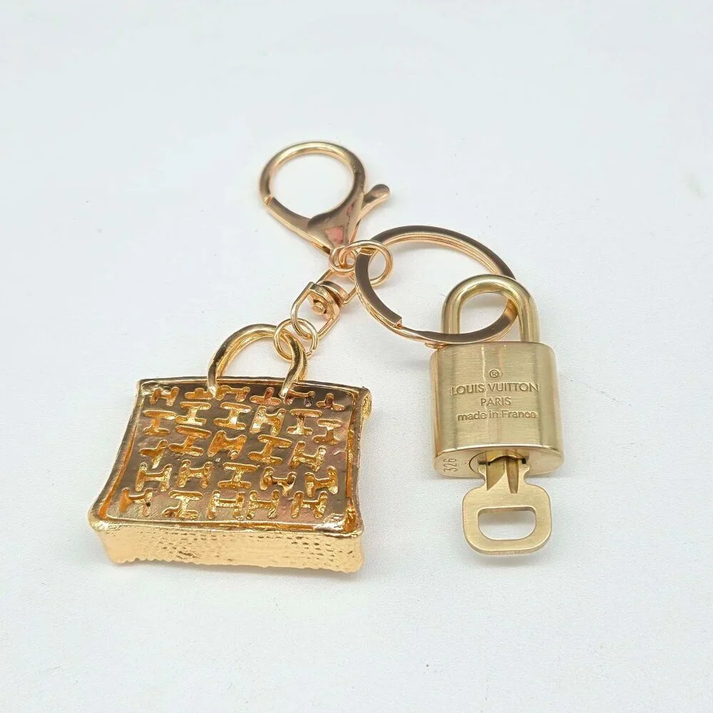 Louis Vuitton Gold Lock 🔒 Authentic LV Key + Unbranded Bag Charm